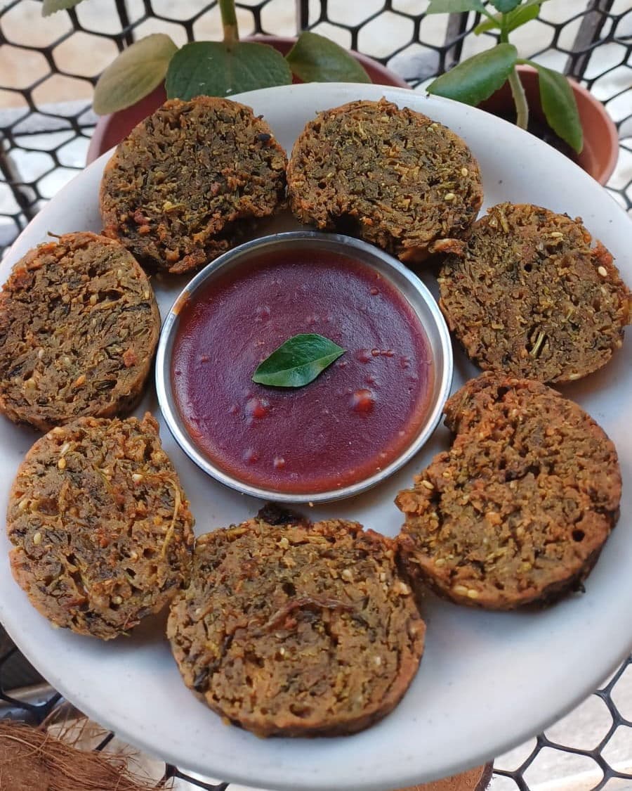 Kothimbir Wadi | Maharashtrian Steamed & Fried Coriander Fritters recipe