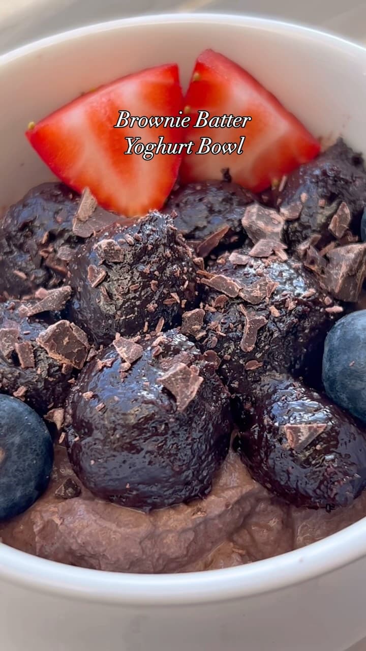 Brownie Batter Yogurt Bowl recipe