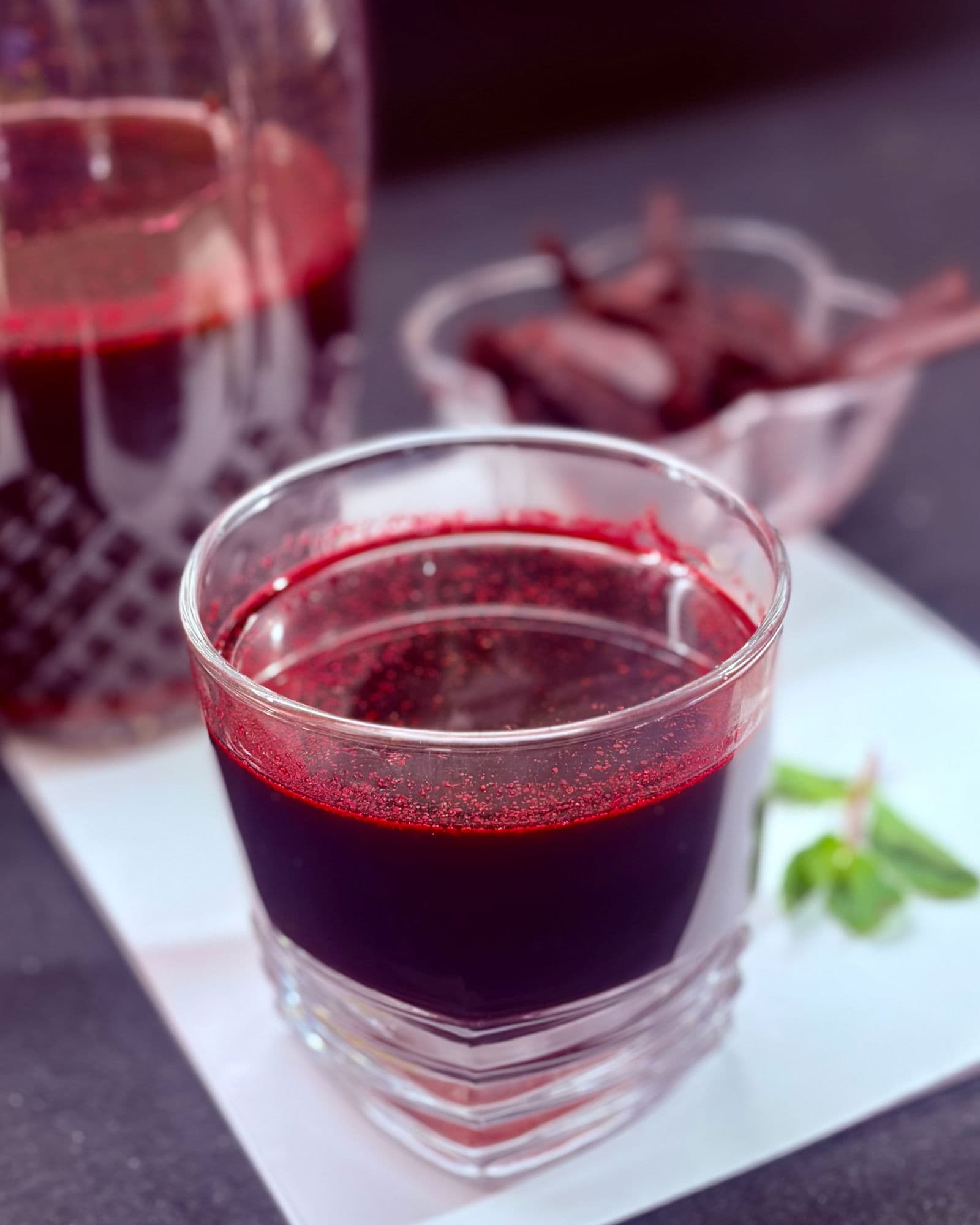 Kali Gajar ki Kanji (Probiotic-Black Carrot Drink) recipe