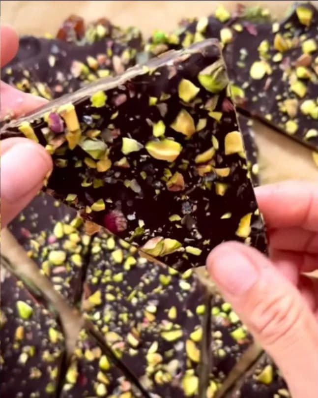 Pistachio Date Bark recipe