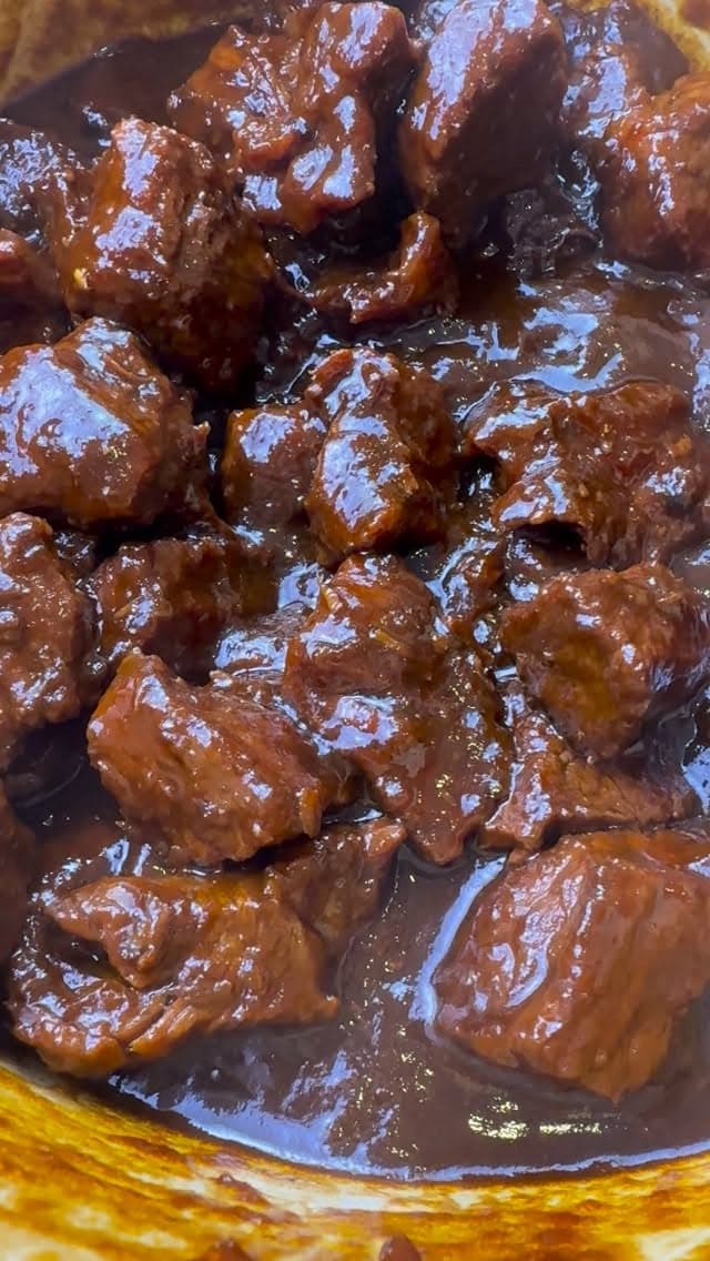 Better-Than-Takeout Soy Garlic Braised Beef recipe