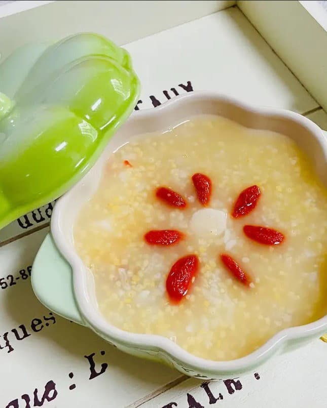 Yam and Wolfberry Congee recipe