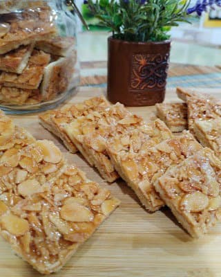 Florence Almond Cookies with Shortbread Base recipe
