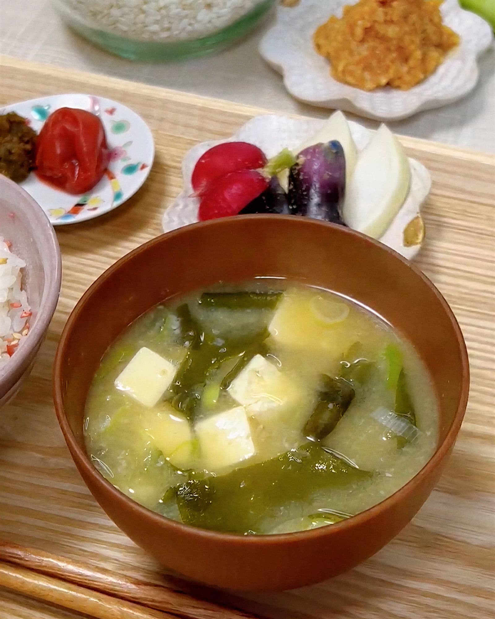 Tofu & Seaweed Miso Soup recipe