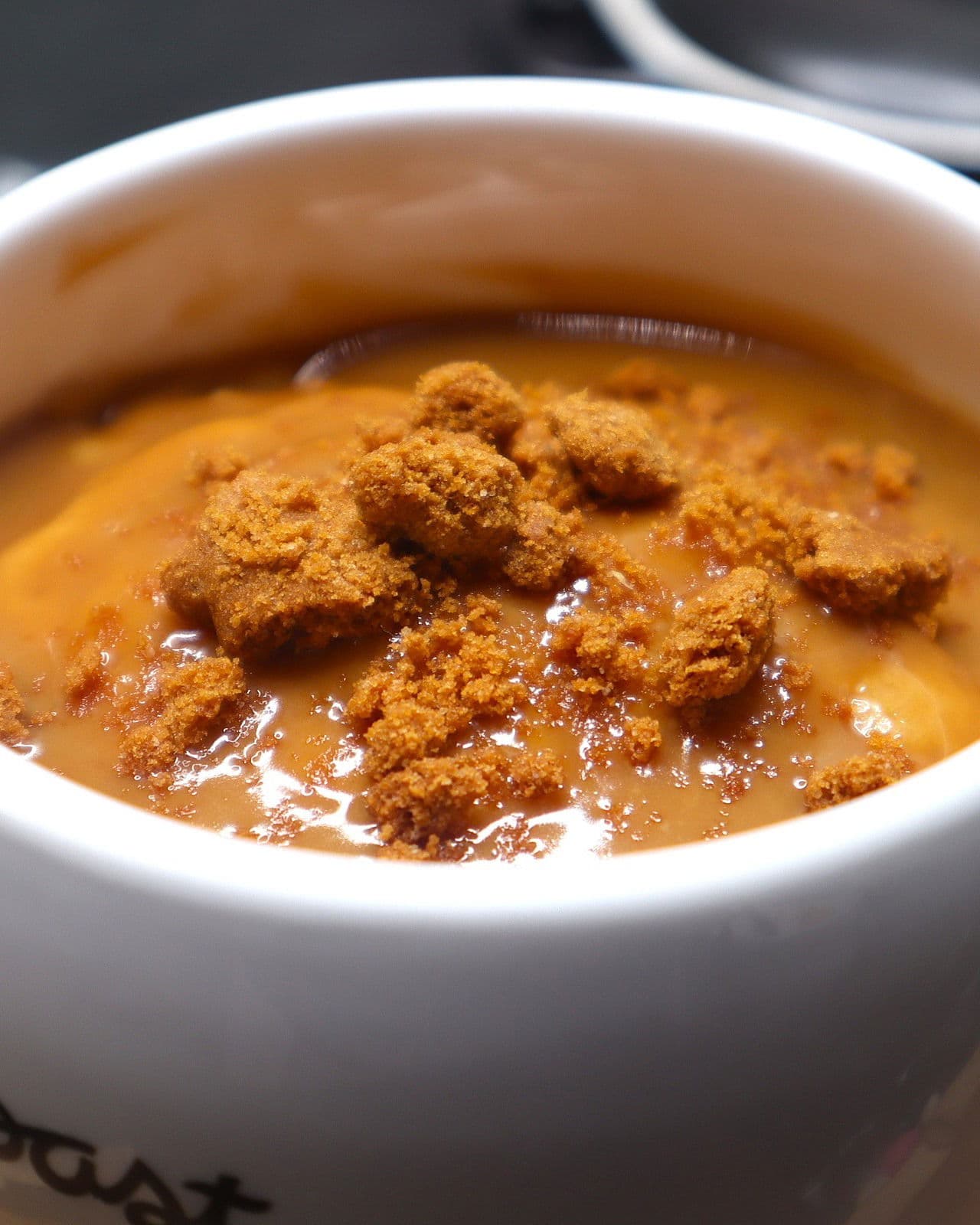 Biscoff Mug Cake – Soft 1-Minute Microwave Biscoff Cake recipe