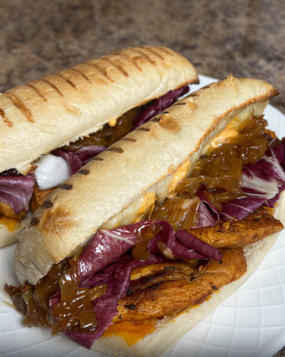 Chicken Sandwich with Caramelised Onions recipe