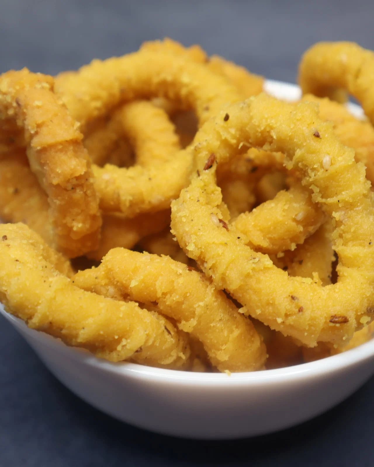  Crispy Chegodi (Kadboli / Ring Murukku)| Sweet-Shop Style Chegodilu Recipe recipe