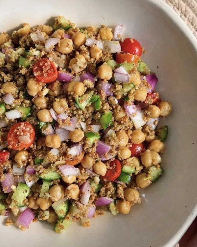 Crunchy Quinoa & Chickpea Salad recipe