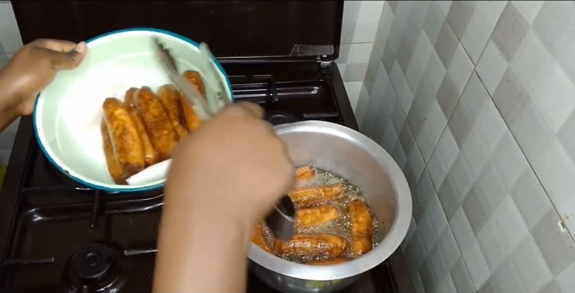 Italian-Style Boiled & Pan-Fried Sausages recipe