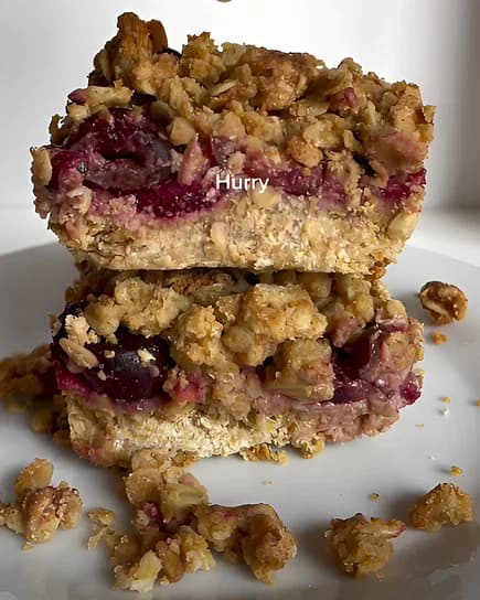 Cherry Oat Crumble Bars recipe
