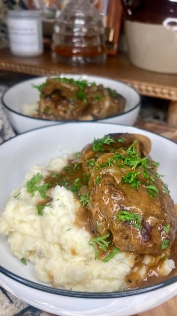 Simple & Cozy Salisbury Steak recipe