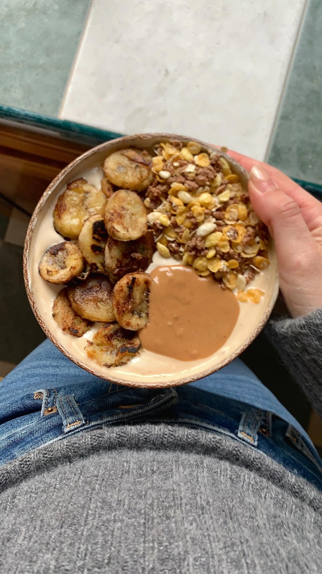 Yogurt Bowl with Espresso and Caramelised Banana recipe