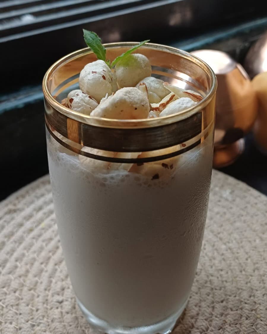 Salted Makhana Lassi recipe