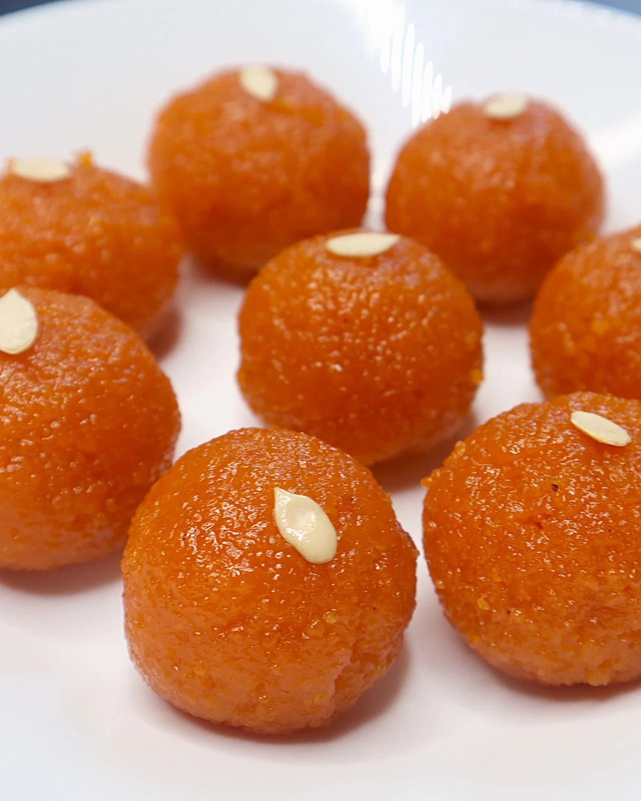 Motichoor Laddu Recipe| Authentic Sweet-Shop Style Mothichoor Ladoo recipe