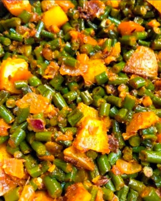 Vegetable Stir-Fry with Potatoes, Beans, and Carrots recipe