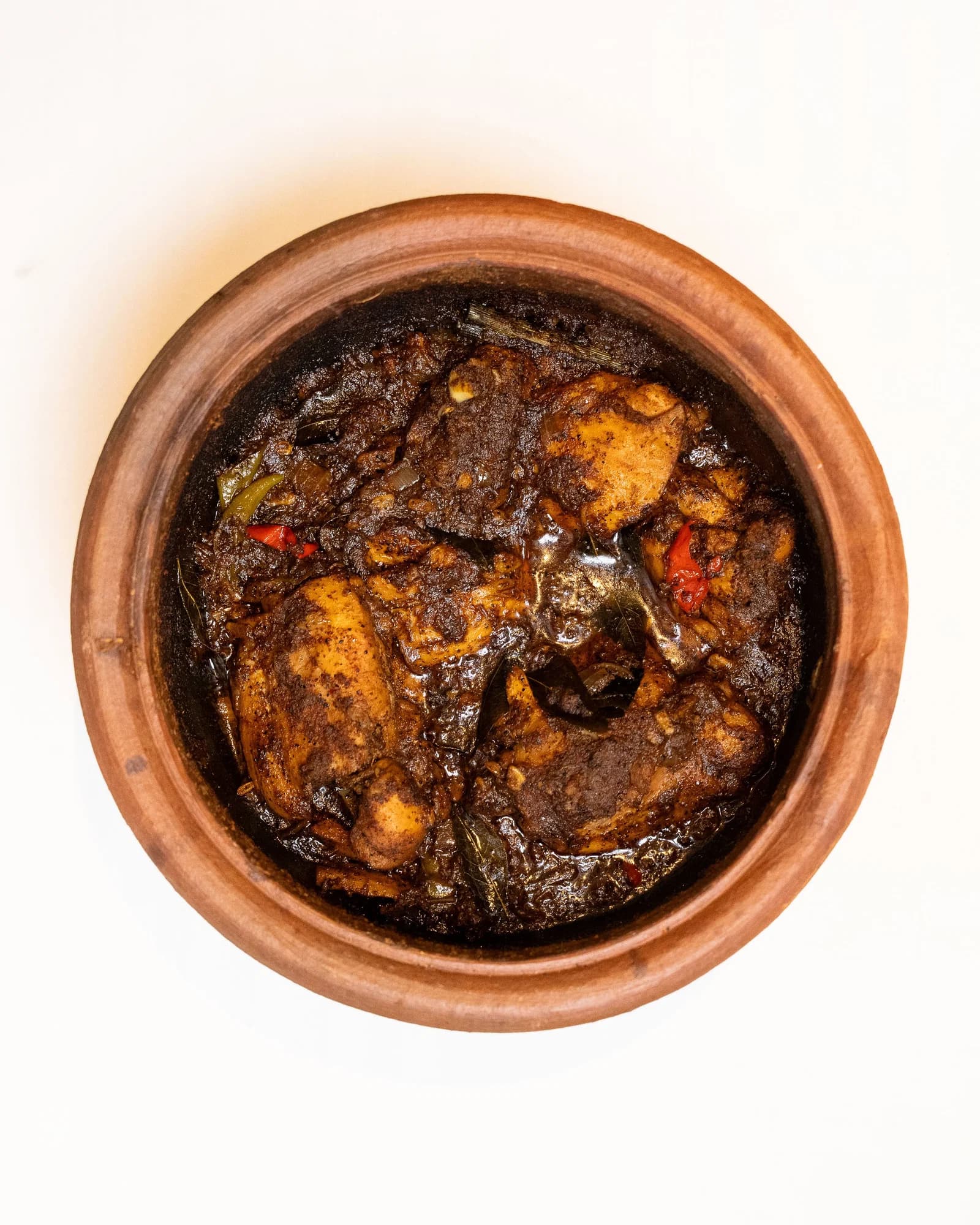 Sri Lankan Kalu Pol Chicken Curry recipe