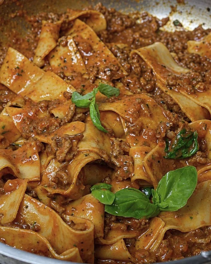 Pappardelle with Slow-Cooked Pork Ragu and Butter Emulsion recipe
