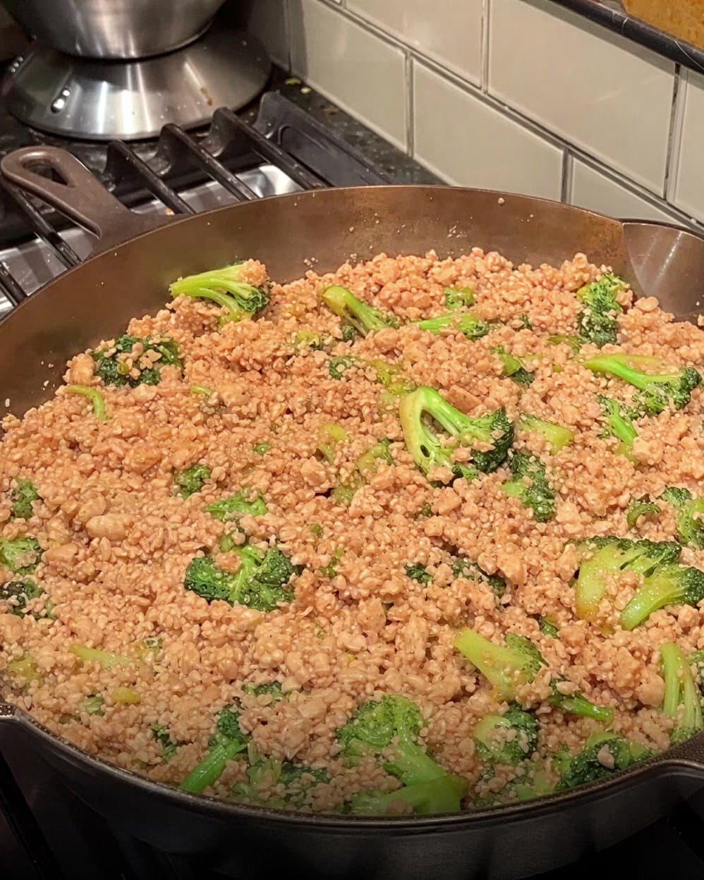 Sticky Honey Sriracha Ground Chicken & Broccoli (Meal Prep) recipe