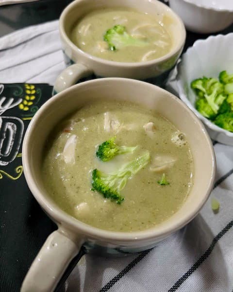 Broccoli Almond Soup recipe