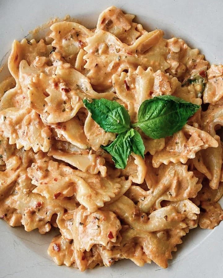 Creamy Vodka Pasta recipe