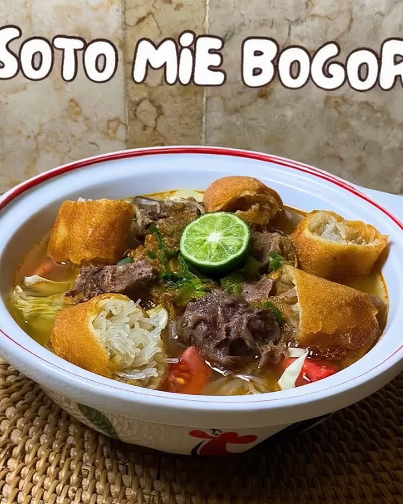 Soto Mie Bogor (Indonesian Beef Noodle Soup) recipe