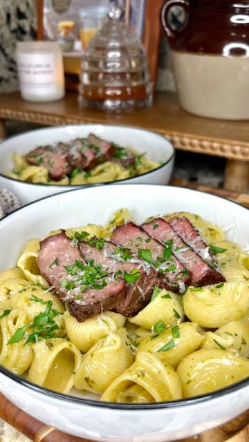Pesto Pasta with Steak recipe