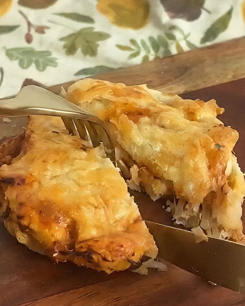 Tinga de Pollo Pot Pie Bites recipe