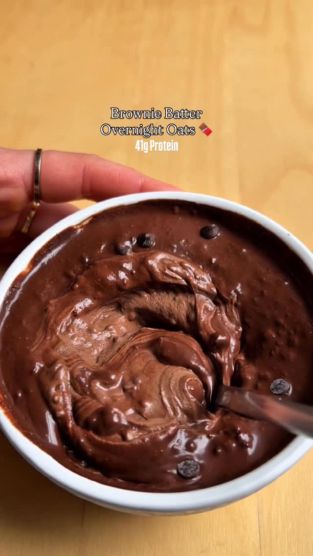 Brownie Batter Protein Oats recipe