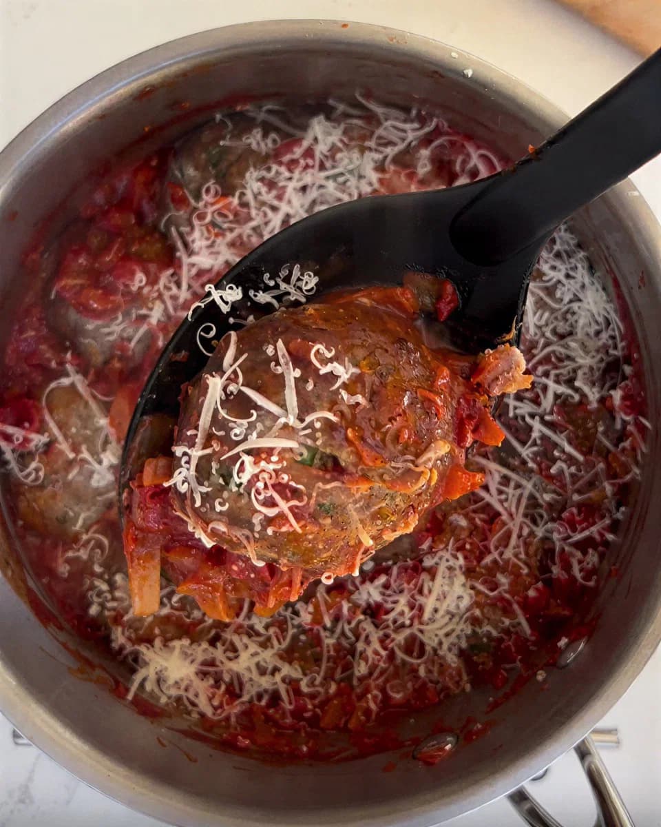 Juicy Baked Meatballs in Tomato Sauce recipe
