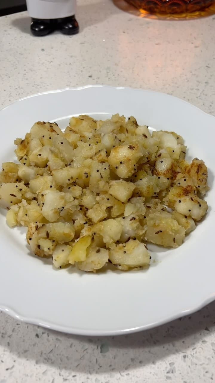 Crispy Spicy Indian Potatoes recipe