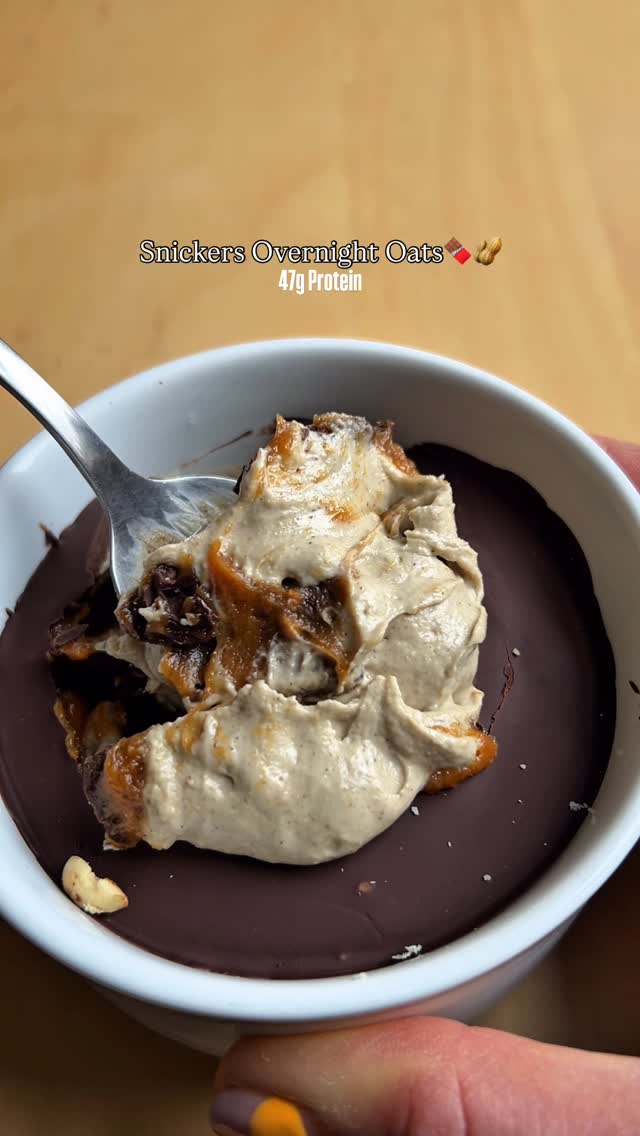Snickers Overnight Oats recipe