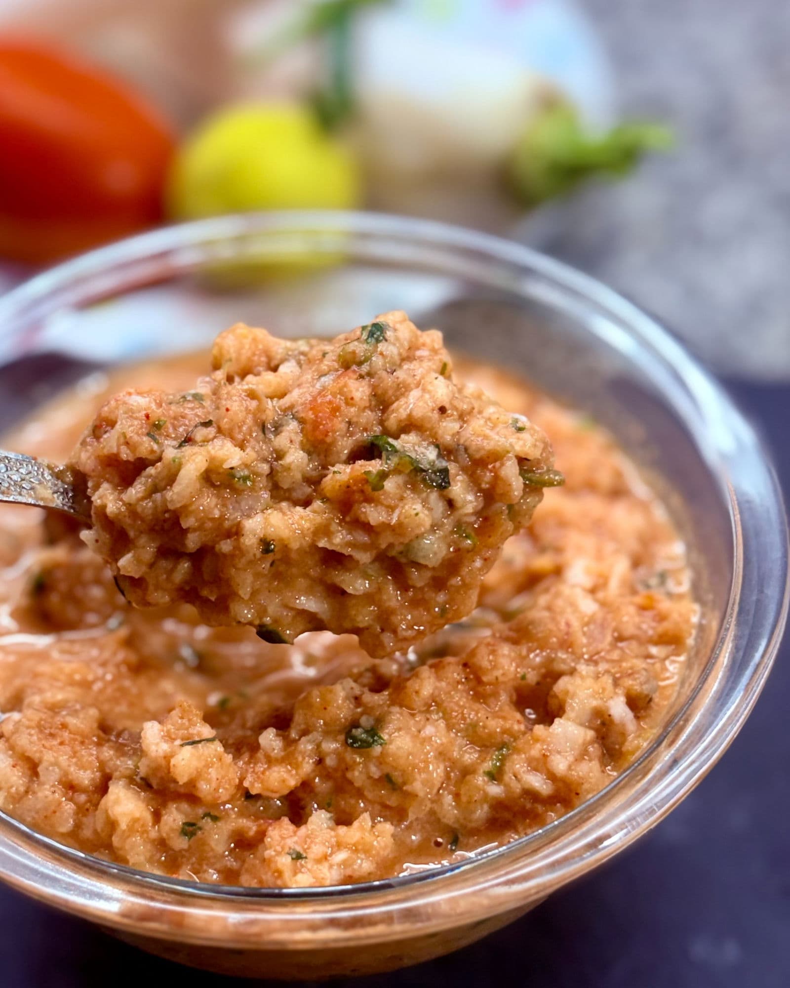 Mooli Tamatar ki Chutney (Radish Tomato Chutney) recipe