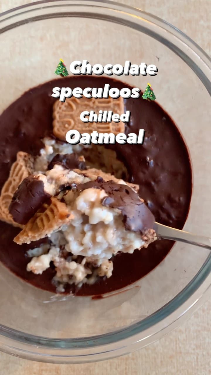 Speculoos Protein Overnight Oats recipe
