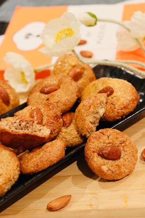 Almond Biscuits (Badaam Biscuits)  recipe