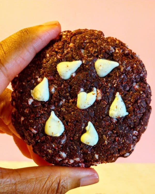 Sugar Free White Chocolate Chip Red Velvet Cookies recipe