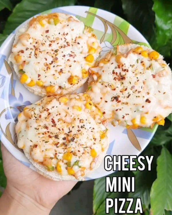 Mini Pizzas recipe