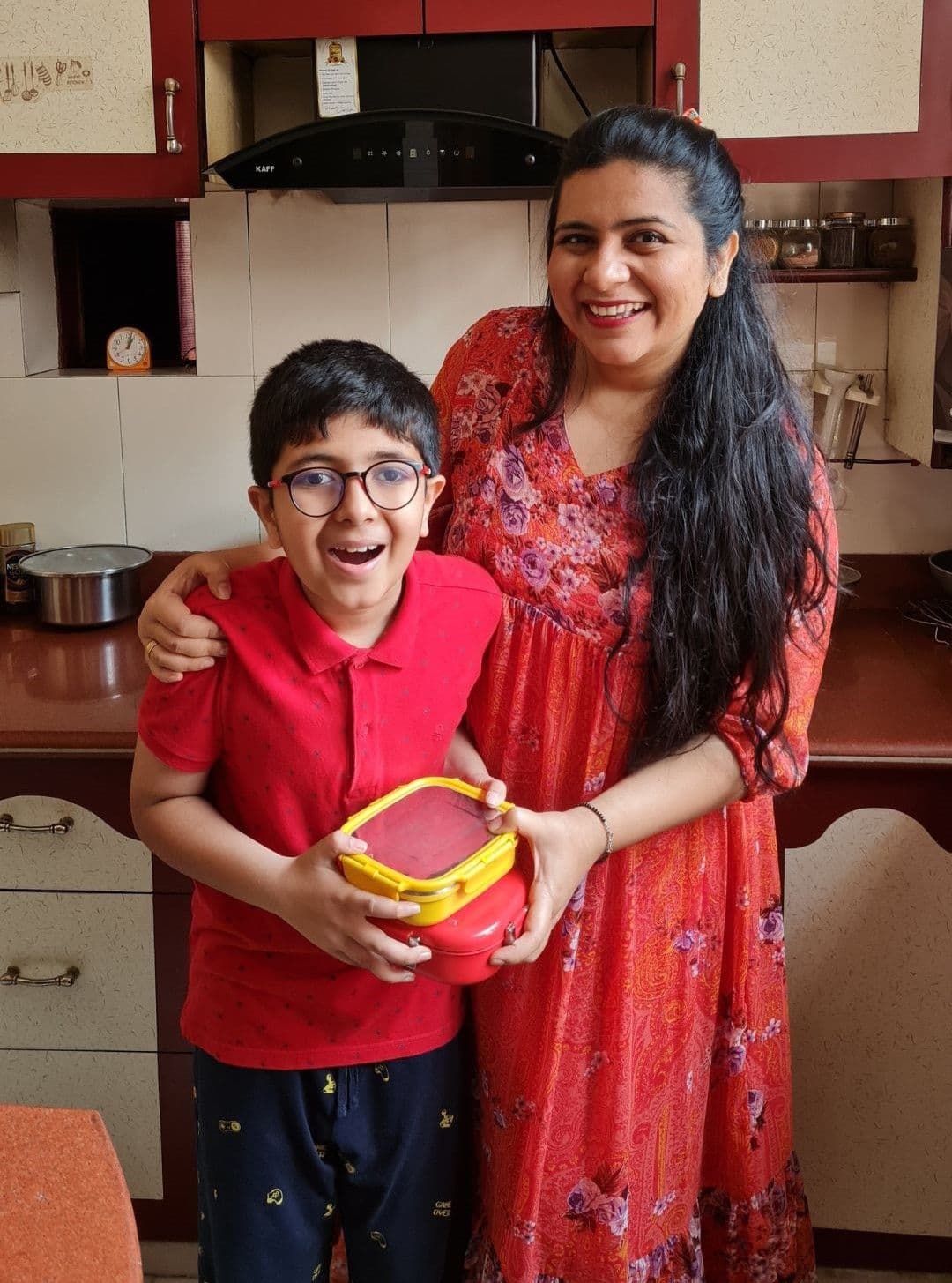 Dark Minimalist Gym Center Promo Your Story (3).jpg