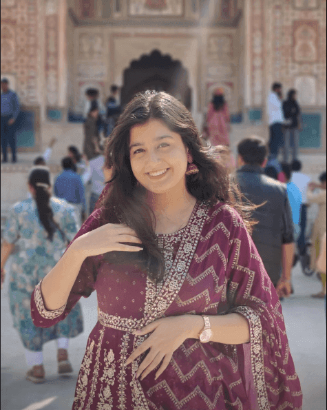 Shreya das in one of the Rising Food Content Creators from Mumbai in 2025