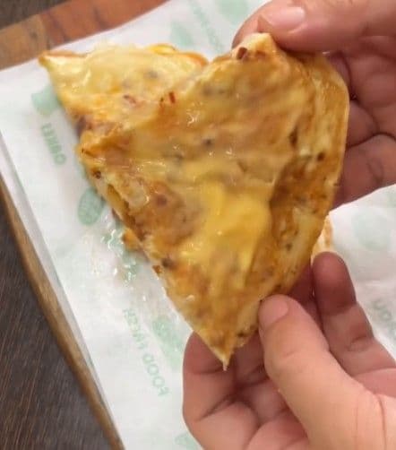 Cheesy Rice Paper Omelette recipe