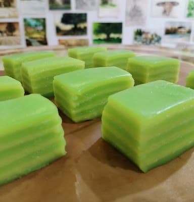 Steamed Pandan Mung Bean Layer cake recipe