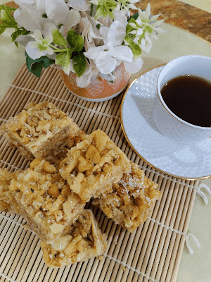 Caramelized Egg Fritters recipe