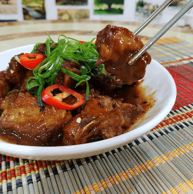 Braised Pork Ribs With Coriander Seeds recipe