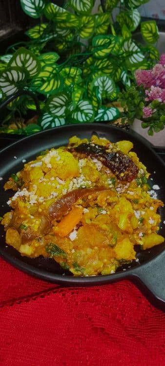 Bengali Style Mix Veg - Labra Torkari recipe