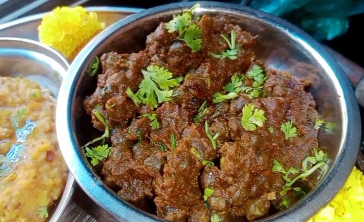 Green Chana Masala / Choliya Masala recipe