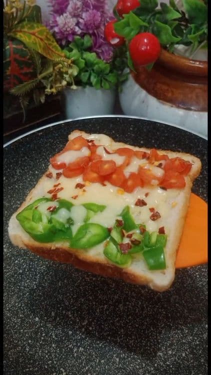 Indian Tiranga Cheese Toast recipe
