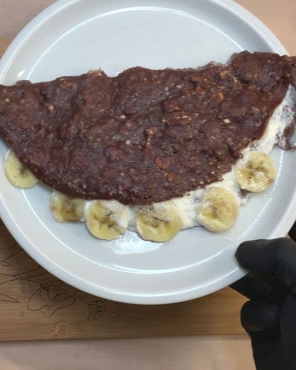 Oatmeal, Eggs, and Fruit Breakfast recipe