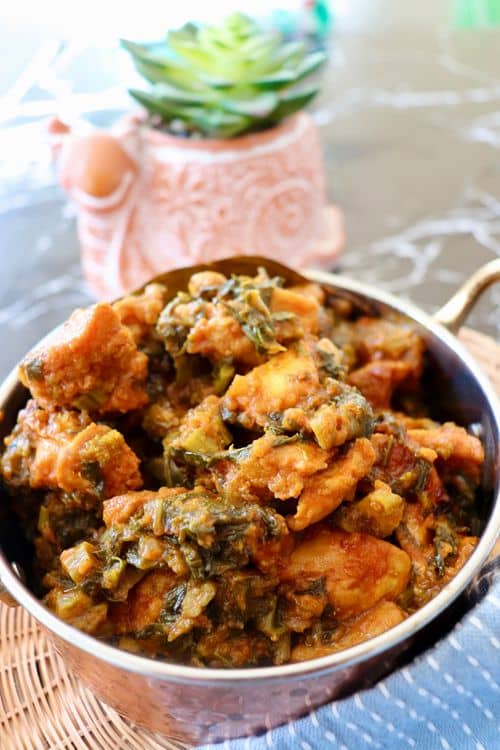 Palak Chicken (Spinach Chicken Curry) recipe