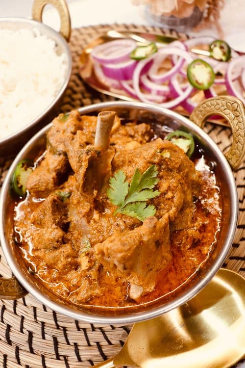 Lucknowi-style Mutton Korma recipe