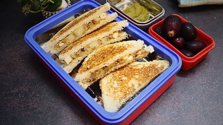 Aloo Ka Sandwich recipe