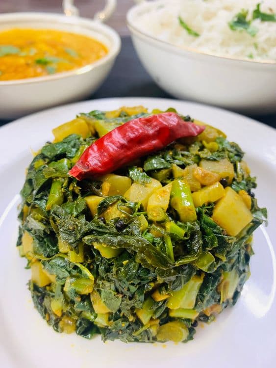 Green Radish Curry (Mooli ki Sabzi) recipe